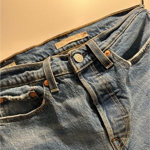 Worn Once, Levi Wedgie Jeans, Size 27